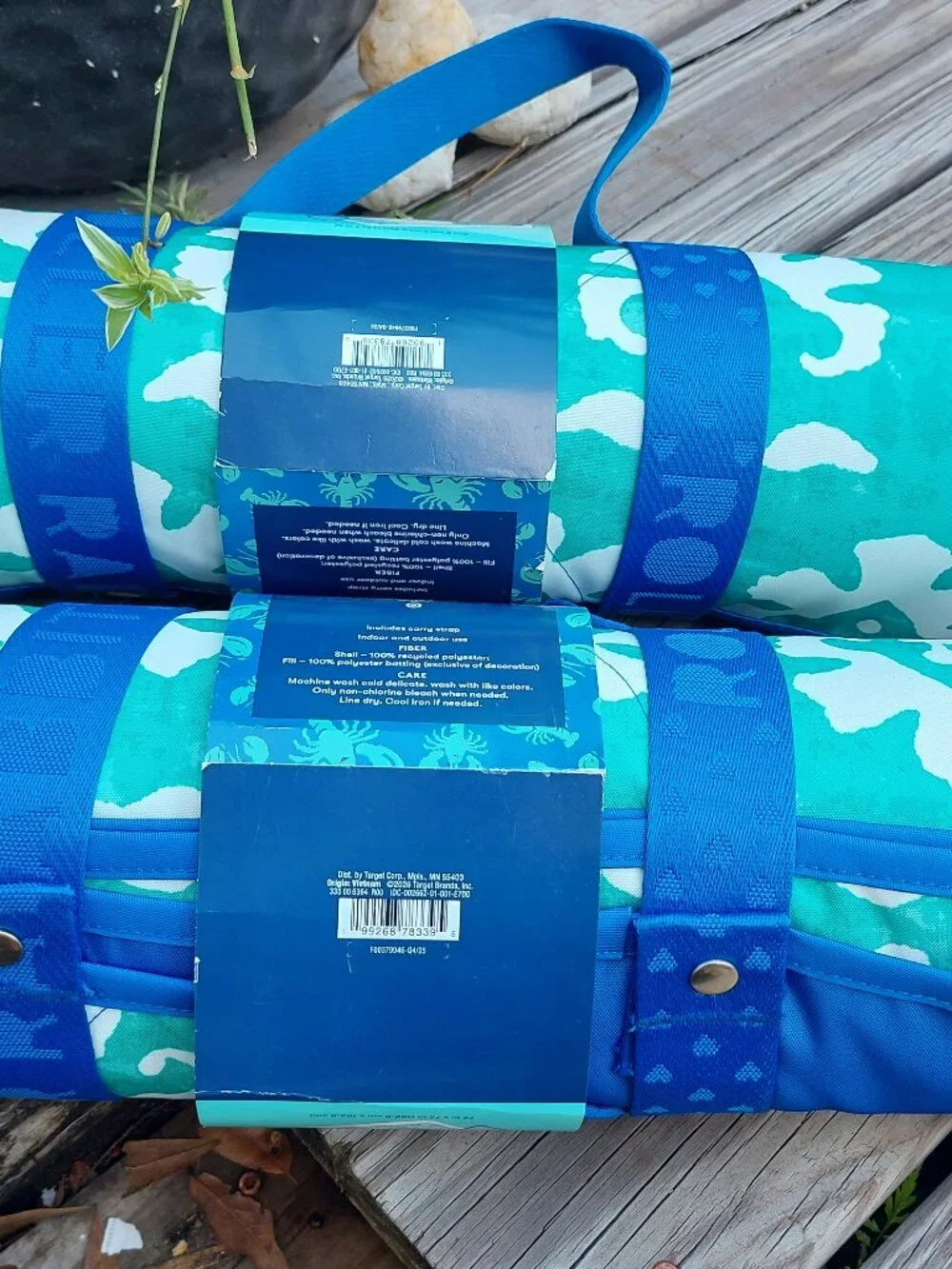 NWT RARE Target x Roller Rabbit Stamped Reversible Teal Floral Picnic Blanket